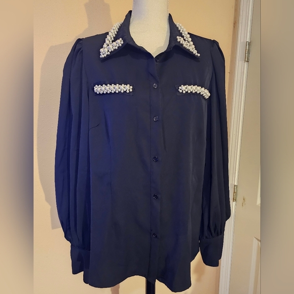 Chic Black Button Down Shirt with Pearl Details - Picture 1 of 8